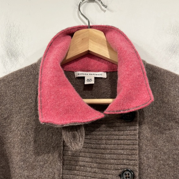 Banana Republic Lambswool Peacoat Buttoned Cardigan Sweater in Brown Pink M - Picture 5 of 12